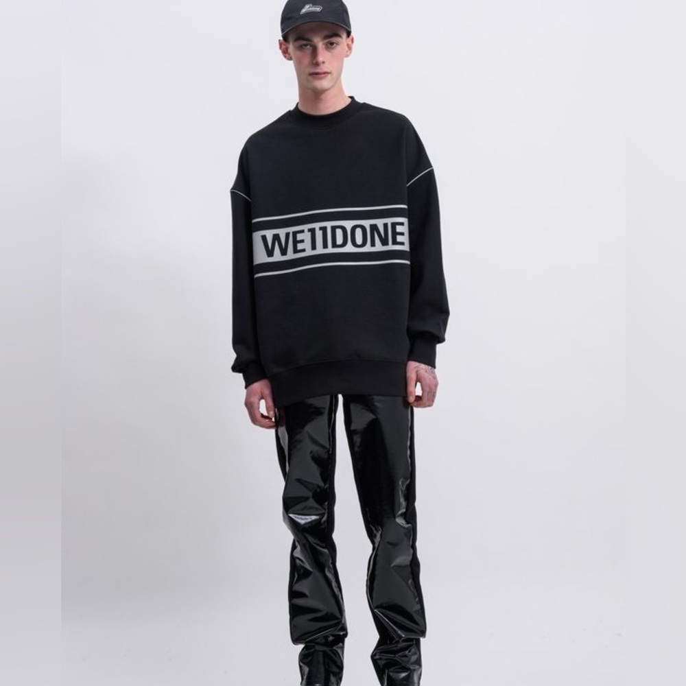WE11DONE WE11DONE - REFLECTIVE LOGO PULLOVER IN BLACK